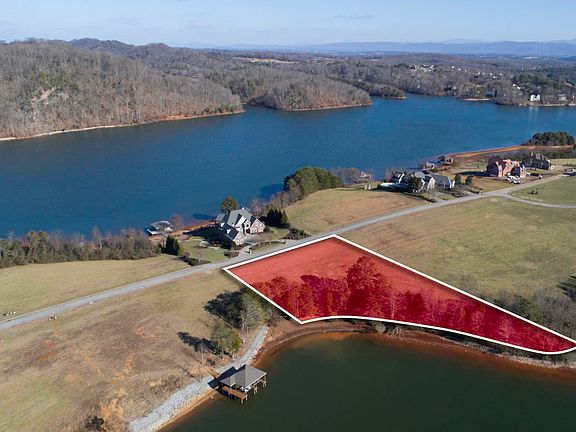 3rd image of 219 Bay Pointe Dr