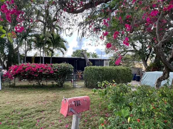 702 Largo Rd, Key Largo, FL 33037