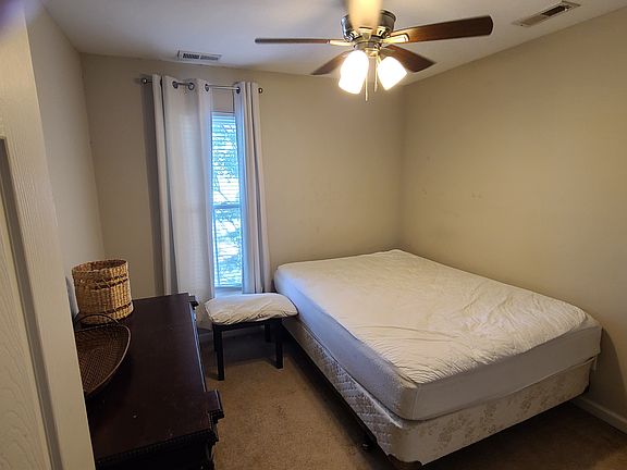 5th image of 4319 Eleanors Way