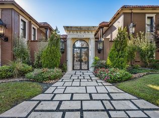 5932 Sandhurst Ln APT 216, Dallas, TX 75206