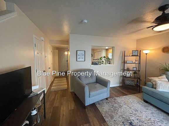 4th image of 577 Legacy Ln Unit 1
