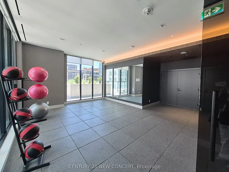 65 Broadway Ave S #209 — Photo 18