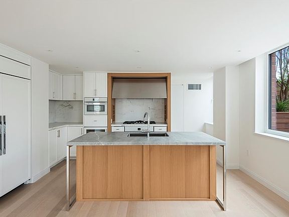 3rd image of 212 Warren St APT 18H