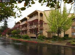 1501 Ptarmigan Dr APT 6A, Walnut Creek, CA 94595