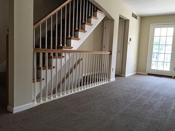Stairway to bedrooms