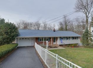 19 Elm St, Denville, NJ 07834