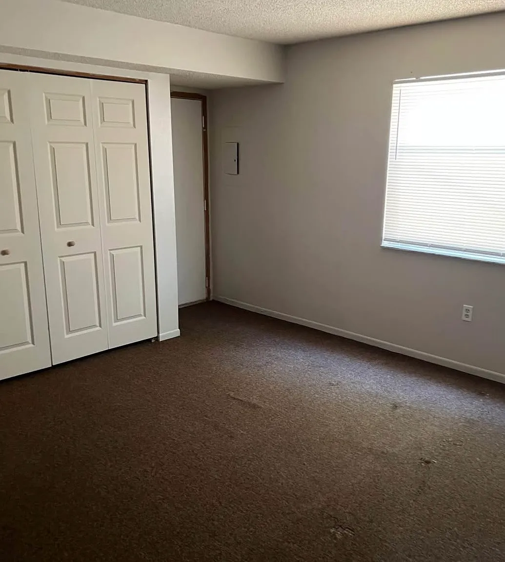 2 bed, 996 sqft, $1,295 — Photo 3