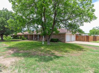 1001 Chriswood Dr, Abilene, TX 79601