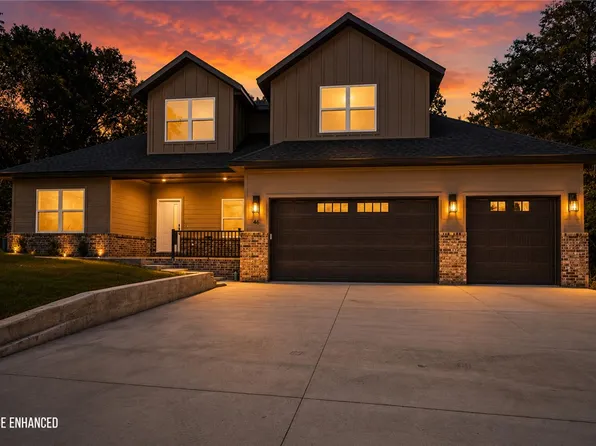 46 Chaucer Dr, Bella Vista, AR 72714
