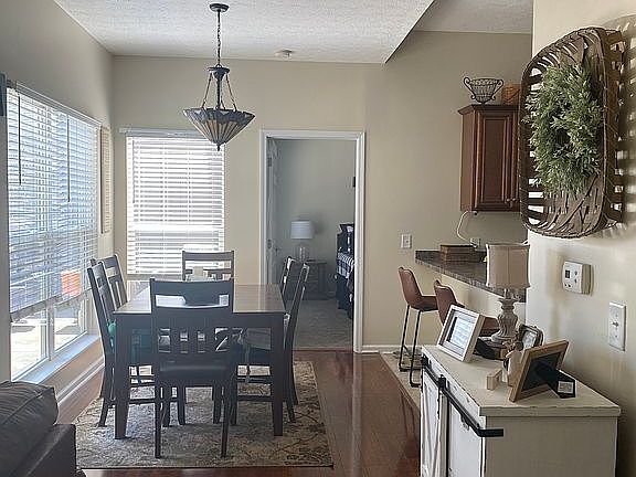 2nd image of 82 Kristen Way E