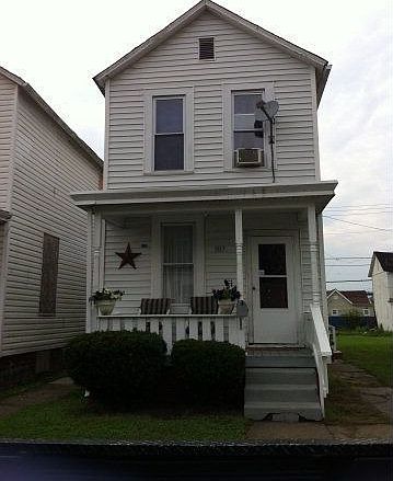 1st image of 1742 7th St