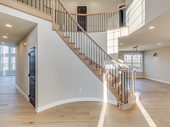 The Stoneleigh Foyer