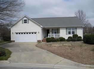 102 Counts Ct, New Bern, NC 28562