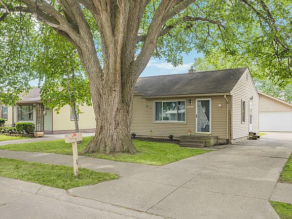 3rd image of 13638 Harold Ave