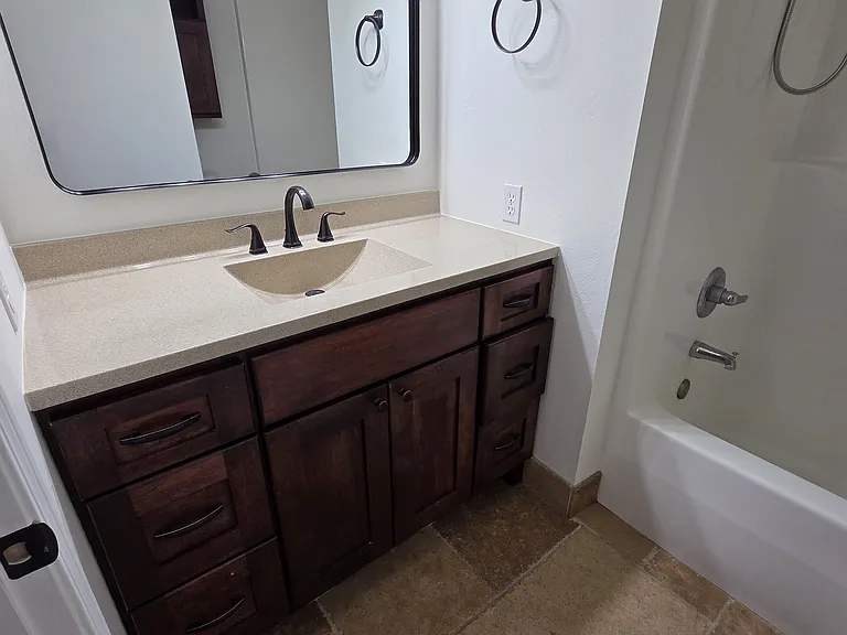 4720 Leprechaun Ln — Photo 4