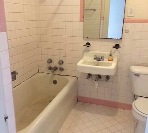 5th image of 4101 Lincoln Way APT 206