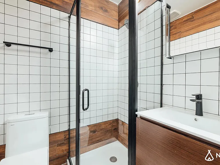 1516 Fulton St #2C — Photo 3