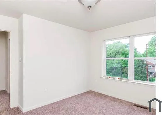 5237 Crowson Ave #7 — Photo 13