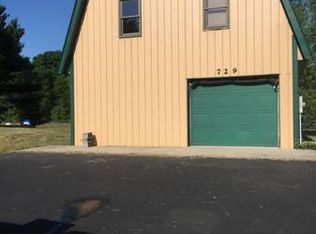 729 Gitchegumee Dr, Buckley, MI 49620