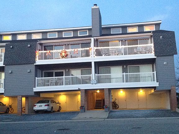 5th image of 605 Whelk Dr