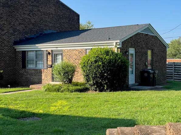 1002 Willow Dr APT 89, Chapel Hill, NC 27514