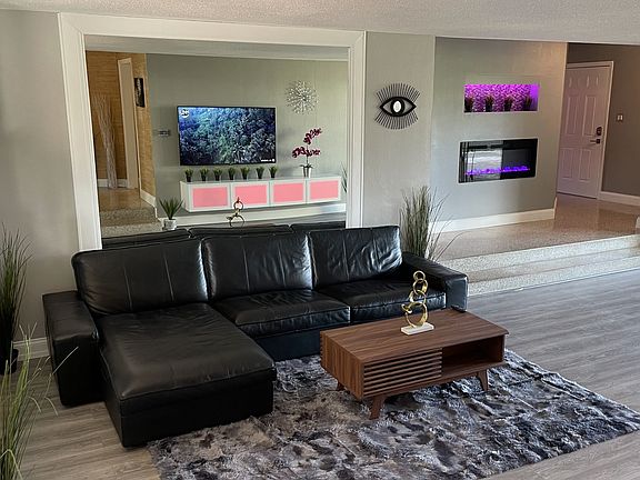 3rd image of 1507 S John Young Pkwy #11431259