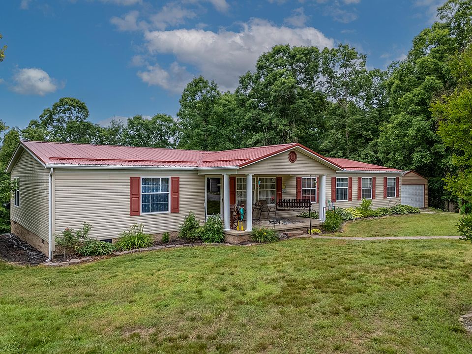 1st image of 81 Hemlock Ln