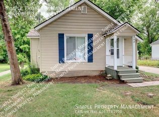 342 Fry St NW, Comstock Park, MI 49321