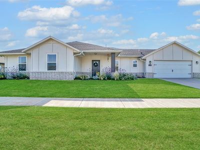 1004 Village Dr, Altus, OK, 73521