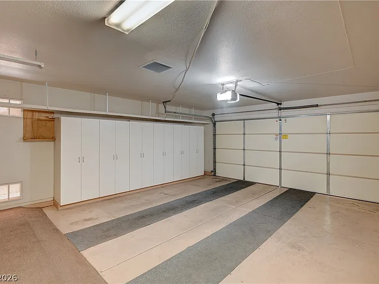 10609 Paradise Point Dr — Photo 38