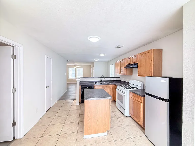 1023 Verde Trails Dr — Photo 11