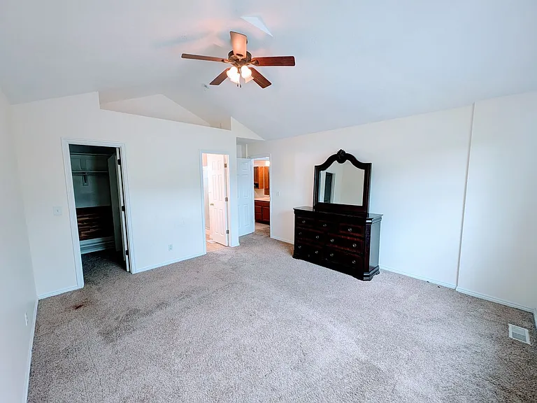 749 Country Club Dr — Photo 11