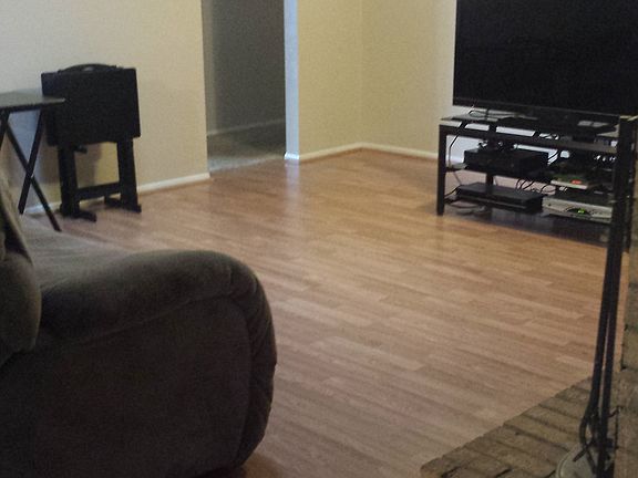4th image of 2532 Mockingbird Dr