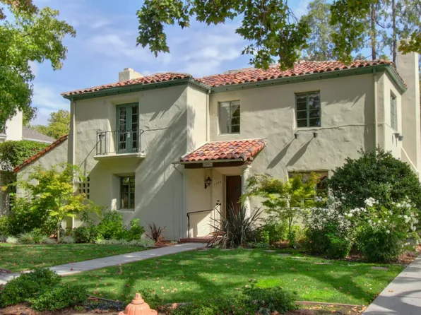 1363 44th St, Sacramento, CA 95819