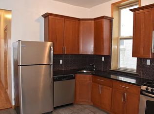 457 40th St APT 2R, Brooklyn, NY 11232