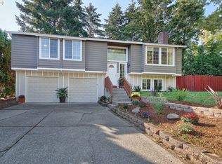 12060 SW Gault Ct, Beaverton, OR 97008