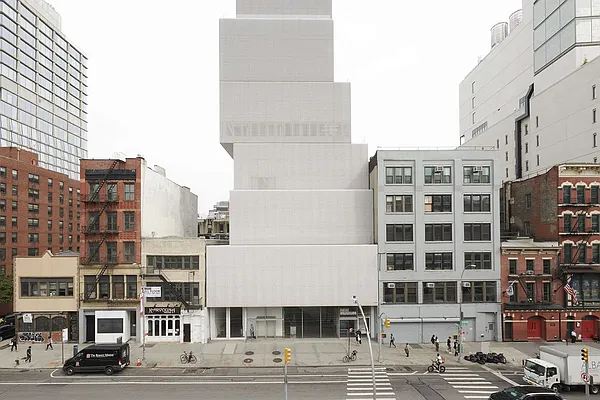 Rented by Halstead Real Estate | media 4