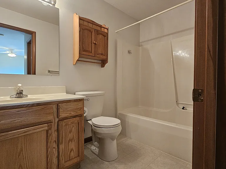 1383 Bergamont St — Photo 30