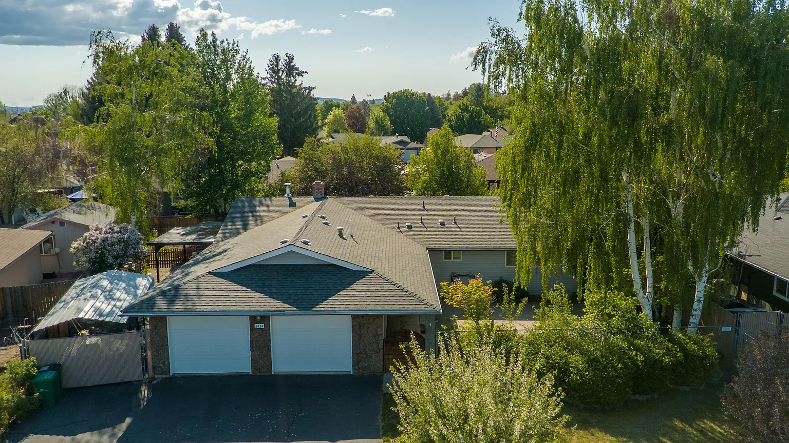 5454 Sherwood Dr photo 1