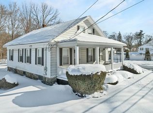 1563 Bridge St, Dracut, MA 01826