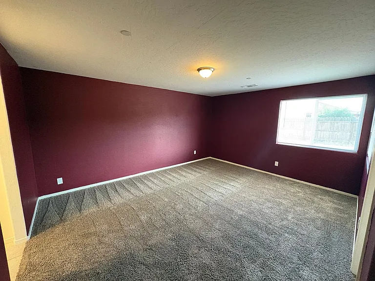 2132 E Sweet Ave — Photo 23