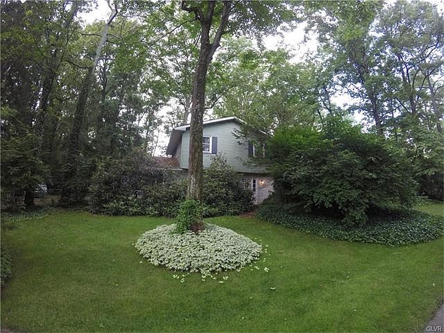 1st image of 235 Woodland Dr