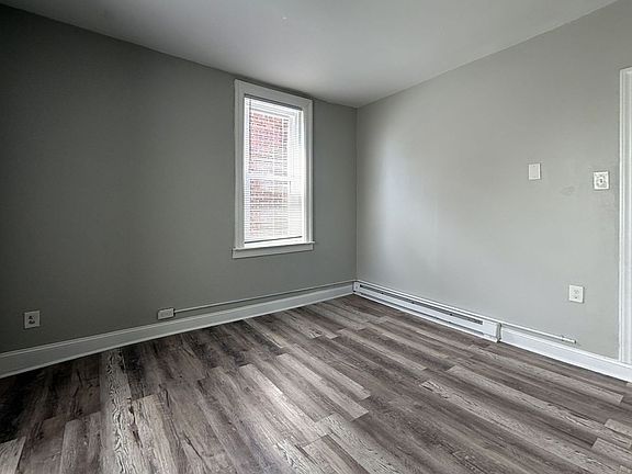 5th image of 5502 Willows Ave