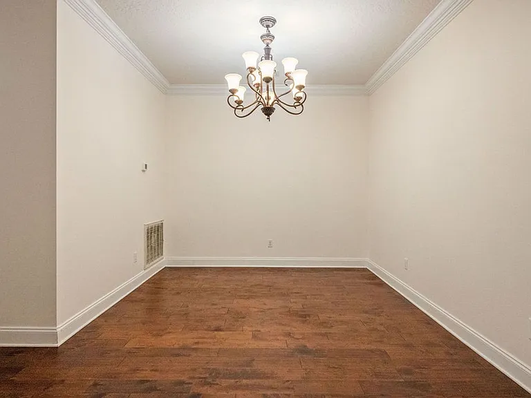 2159 Bayshore Dr — Photo 9