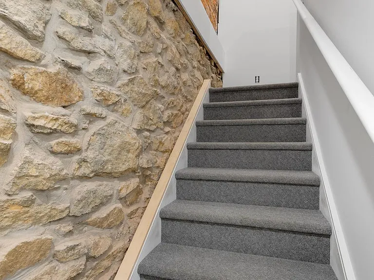 223 S 45th St #1R — Photo 14