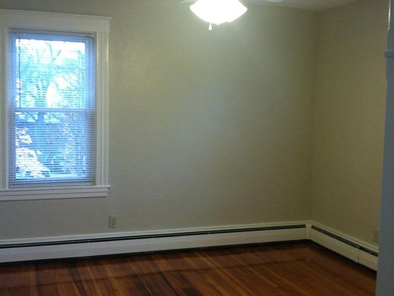 4th image of 177 Independence Ave #B