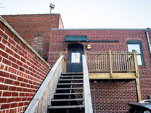 2nd image of 413 Depot Ave W