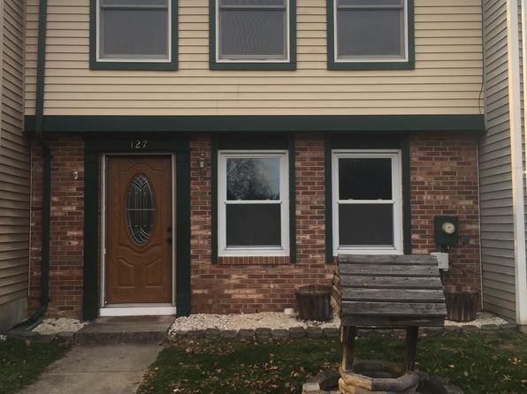 127 Sandalwood Ct