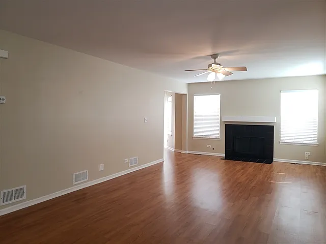 2108 Primrose Dr — Photo 6