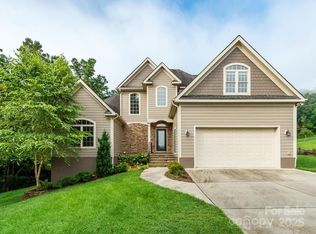 54 Stone House Rd, Arden, NC 28704